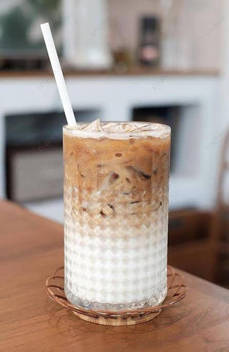 Ice White Caramel Latte